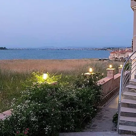 فندق Cunda Demir