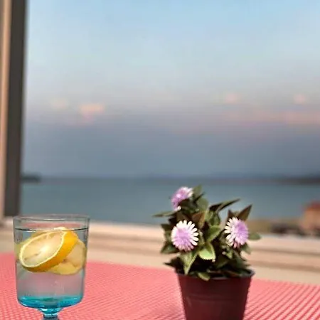 فندق Cunda Demir