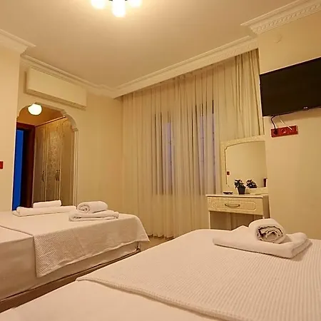 Cunda Demir 3* Ayvalı